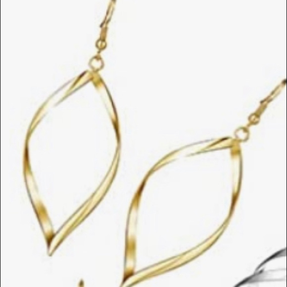 Women’s Earrings
